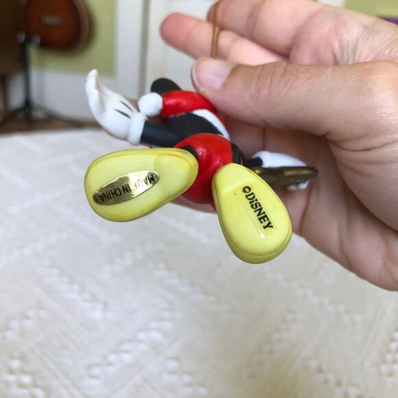 Enesco Disney Mickey Mouse 'Mickey on Star' 1996 Christmas Ornament Collectible - Picture 4 of 8